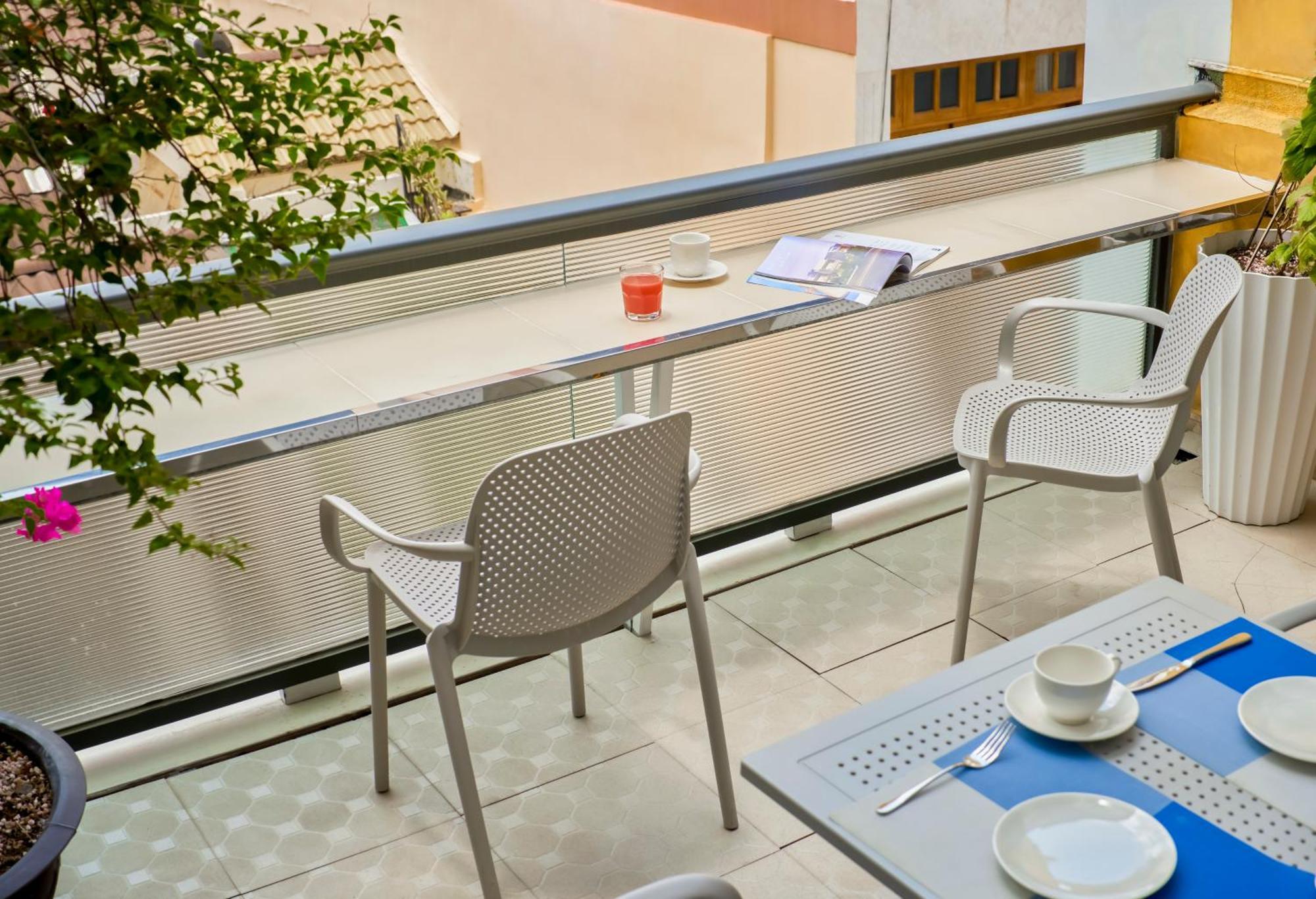 Hotel Chez Mimosa Petite 2*